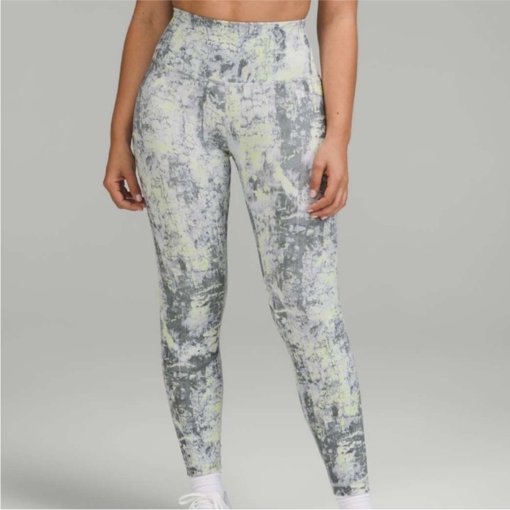 Lululemon Wunder Train Contour Fit High-Rise Marbler Leggings 25" Sz. 2 - Picture 9 of 11